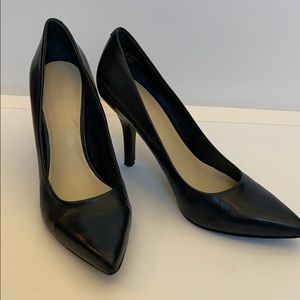 Nine West Heals, 4”